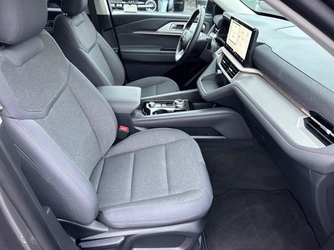 Certified 2026 Ford Explorer Active RWD image 16