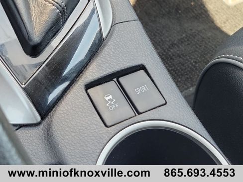 Used 2015 Toyota Corolla S FWD image 22