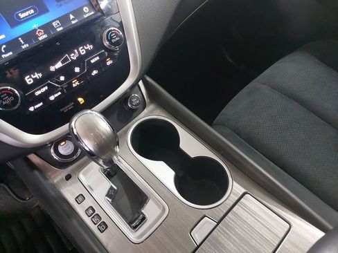 Used 2017 Nissan Murano SV AWD/4WD image 25