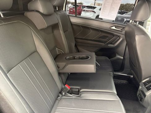 Certified 2023 Volkswagen Tiguan SE R-Line FWD image 30
