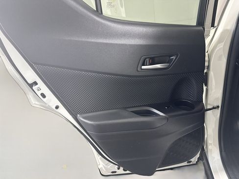 Used 2019 Toyota C-HR LE FWD image 25