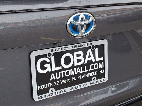 Used 2024 Toyota RAV4 SE w/ Weather & Moonroof Package AWD/4WD image 29