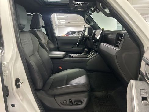 Used 2024 Lexus GX 550 AWD/4WD image 27