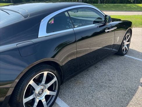 Used 2016 Rolls-Royce Wraith image 10