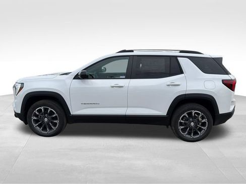 New 2027 GMC Terrain Elevation w/ Elevation Premium Package FWD image 4