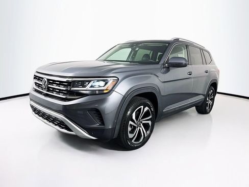 Used 2021 Volkswagen Atlas SEL Premium image 3