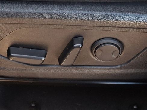 Certified 2022 Kia Sorento EX w/ Panoramic Sunroof Package image 26