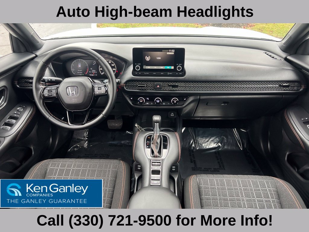Used 2025 Honda HR-V Sport image 41