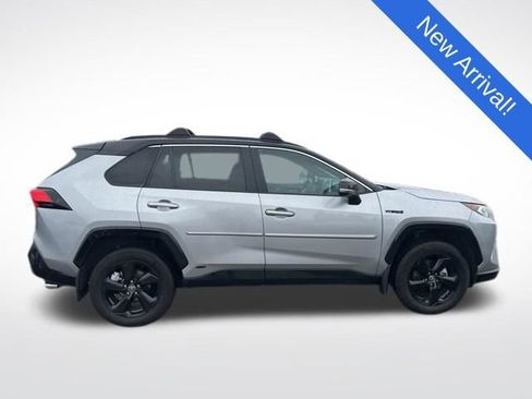 Used 2021 Toyota RAV4 XSE image 8