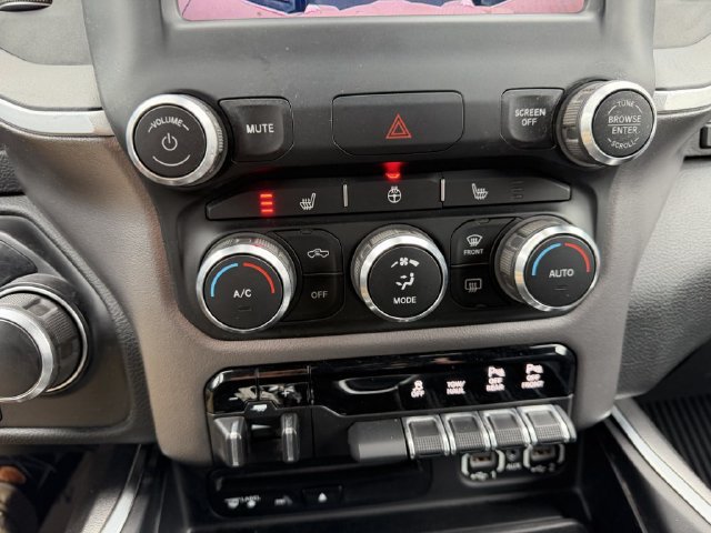 Used 2019 RAM 1500 Big Horn AWD/4WD image 26