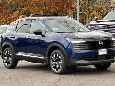 New 2026 Nissan Kicks SV w/ SV Premium Package image 9