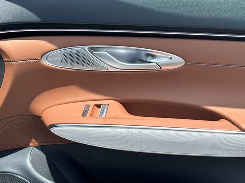 New 2026 Genesis GV70 2.5T Advanced AWD/4WD image 14