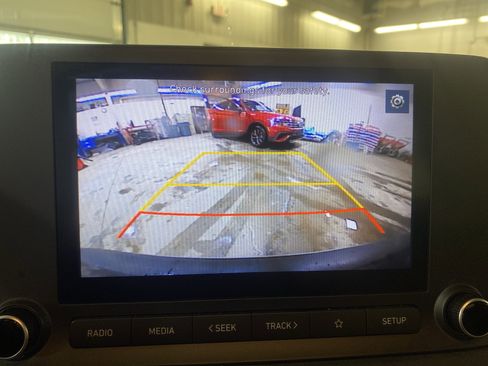 Used 2023 Hyundai Kona SEL w/ Winter Weather Package image 8