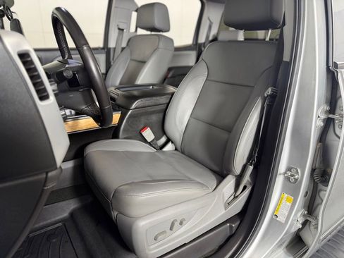 Used 2018 GMC Sierra 1500 SLT w/ SLT Premium Package image 29