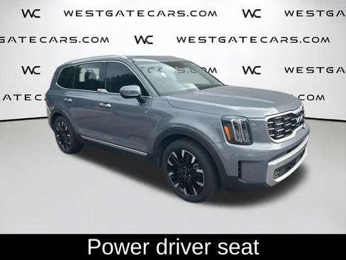 Used 2024 Kia Telluride SX w/ Towing Package FWD image 13