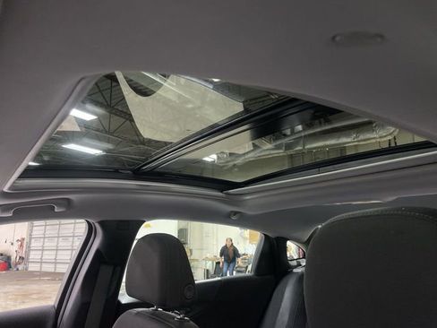 Certified 2024 Chevrolet Malibu LT image 22