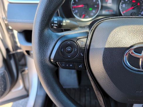 Used 2019 Toyota RAV4 XLE w/ Convenience Package image 19