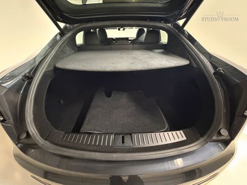 Used 2022 Tesla Model S image 7