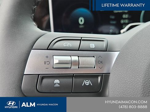 New 2025 Hyundai Tucson Limited FWD image 33