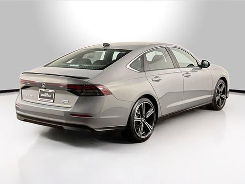 Certified 2025 Honda Accord Sport image 11