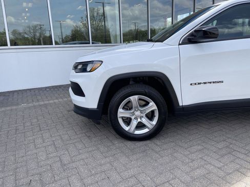 Used 2023 Jeep Compass Sport AWD/4WD image 9