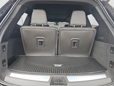 New 2025 Cadillac XT6 Sport w/ Technology Package image 13