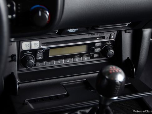 Used 2006 Honda S2000 image 35