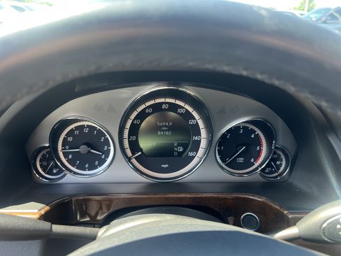 Used 2011 Mercedes-Benz E 350 BlueTEC Sedan image 21