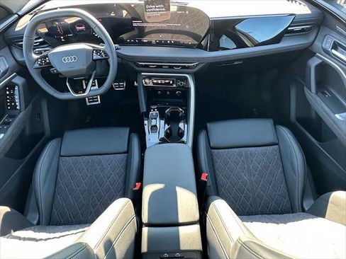New 2025 Audi SQ5 Premium Plus image 18