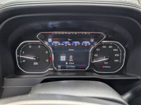 Used 2022 GMC Sierra 2500 Denali image 3