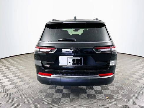 New 2026 Jeep Grand Cherokee L 4WD image 9