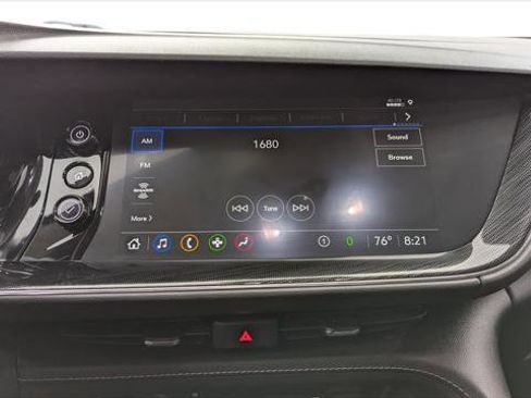 Used 2023 Buick Envision Essence image 16