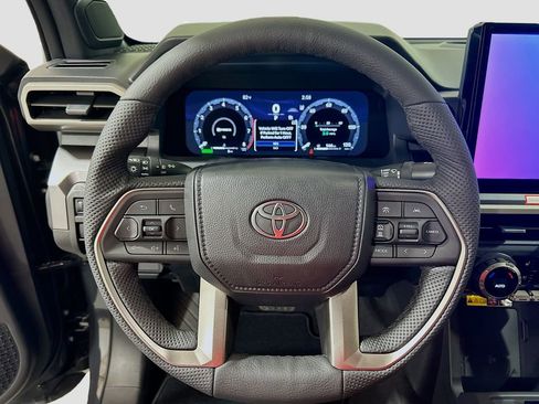 New 2026 Toyota Tacoma TRD Off-Road AWD/4WD image 9