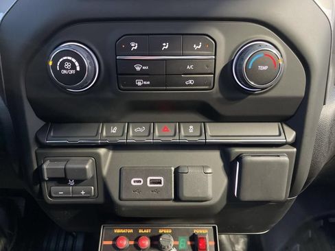 New 2025 Chevrolet Silverado 2500 W/T w/ WT Convenience Package AWD/4WD image 9