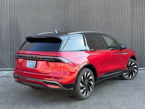 New 2026 Lincoln Nautilus Reserve image 6