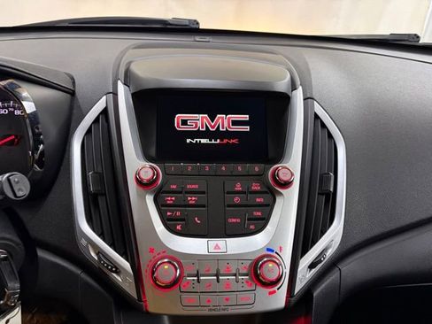 Used 2017 GMC Terrain SLE image 31