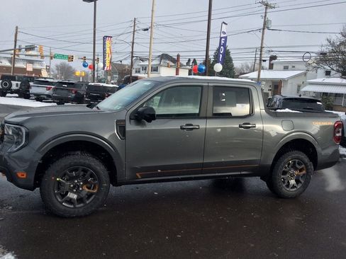 New 2026 Ford Maverick Tremor image 7