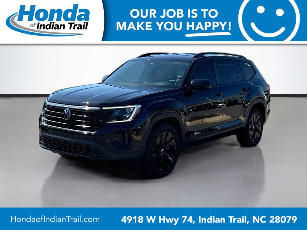 Used 2024 Volkswagen Atlas SE FWD image 3