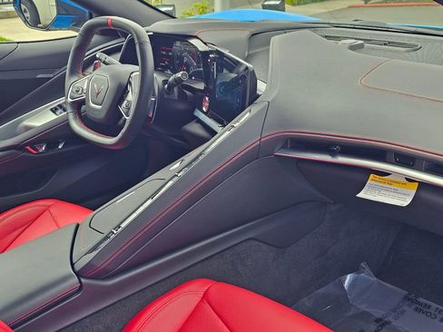 Used 2024 Chevrolet Corvette Stingray Coupe w/ 1LT RWD image 10