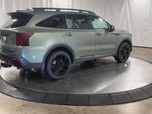 New 2026 Kia Sorento SX image 9