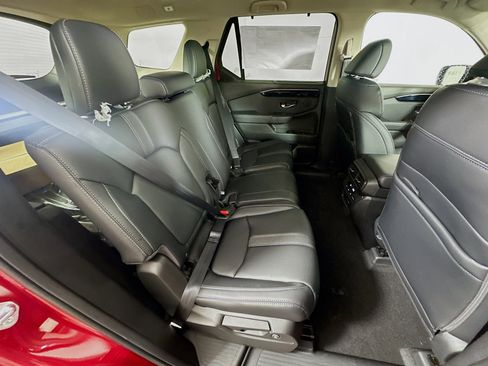 Certified 2025 Honda Pilot EX-L image 20