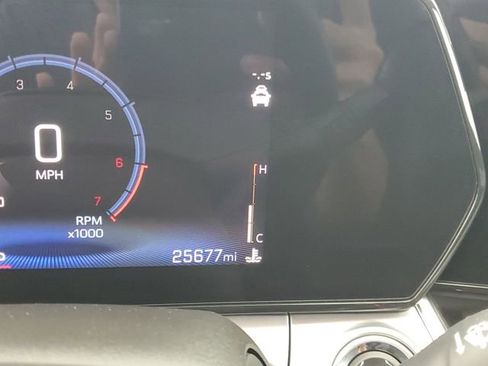 Used 2024 Chevrolet Trax LT w/ Driver Confidence Package image 26