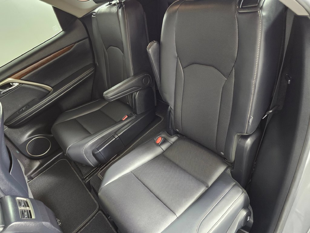 Used 2022 Lexus RX 450hL AWD w/ Premium Package image 20