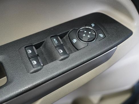 Used 2021 Ford EcoSport S image 27