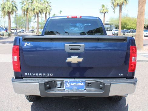 Used 2011 Chevrolet Silverado 1500 W/T w/ LS Package RWD image 4