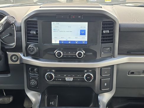 Used 2022 Ford F150 XLT w/ Equipment Group 301A Mid image 22