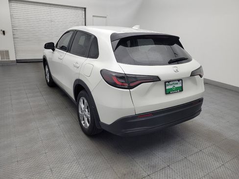 Used 2023 Honda HR-V LX image 5