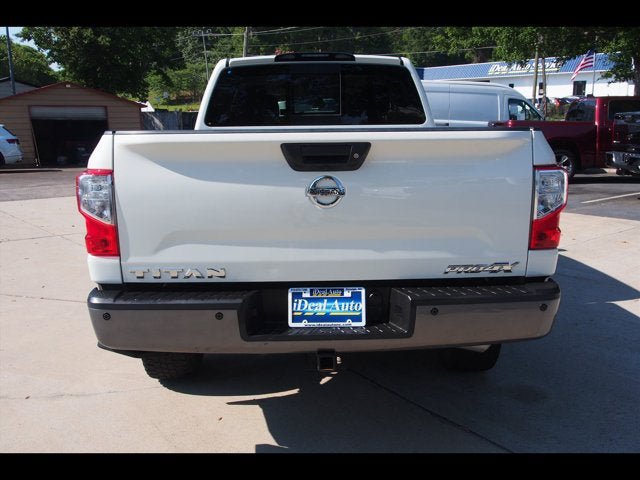 Used 2019 Nissan Titan PRO-4X w/ Pro-4x Convenience Package AWD/4WD image 4