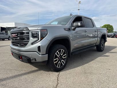 Used 2025 GMC Sierra 1500 AT4 w/ AT4 Premium Package