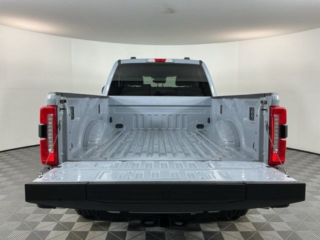 Certified 2025 Ford F350 Lariat w/ FX4 Off-Road Package AWD/4WD image 7
